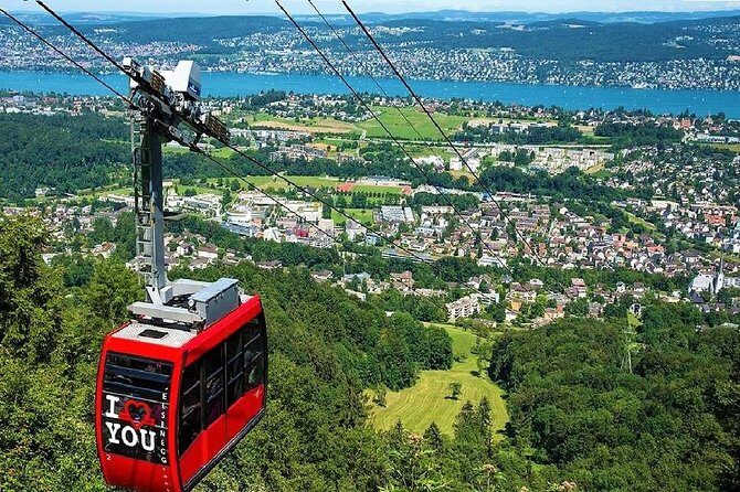 3 in 1: Zurich Walking Tour - Cruise on the Lake - Cable Car Ride to Felsenegg - Stop 1: Old Town highlights without museum time-wasting
