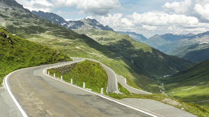 6-Day Drive 9 Swiss Passes, Glacier Express Route +Stelvio, Italy - Price and what you’re really buying for up to two people