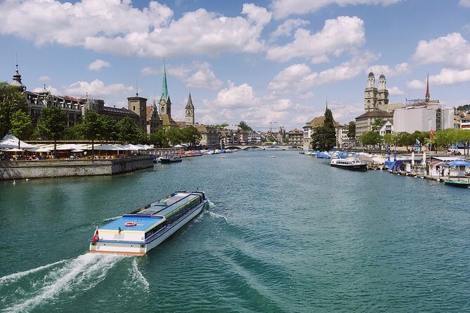 Best of Zurich and Surroundings - Extended City Sightseeing Tour - Old Town orientation: guild houses, churches, and quick context