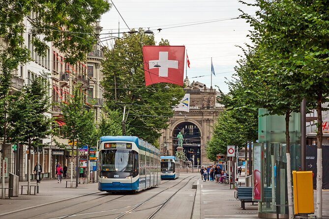 Best of Zürich & Surroundings: Walking Tour, Cable Car and Ferry - Cable car to Felsenegg (and the Dolder swap option)