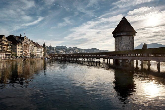 Day Trip to Lucerne and Mount Stanserhorn Including CabriO Cable Car Ride - Lucerne’s Chapel Bridge and Lion Monument: 50 minutes is short, but useful