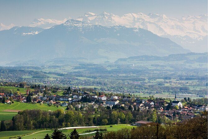 Day Trip to Lucerne and Mt. Rigi with a local from Zurich - Boat Ride on Lake Lucerne: The Best Way to Feel the Scale