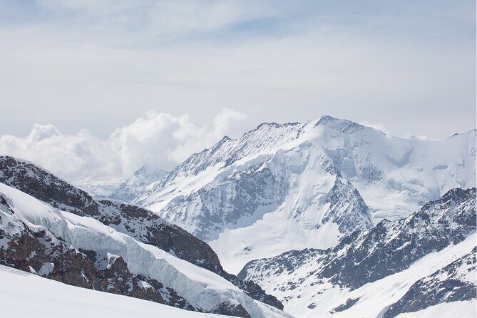 Daytrip to Jungfraujoch Top of Europe and Interlaken from Zurich - The big idea: a summit day that starts in Zurich