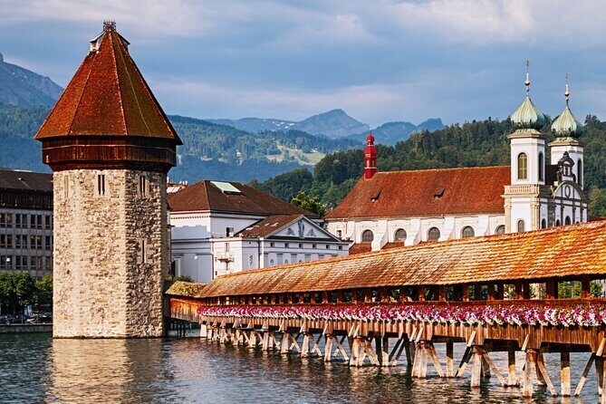 Exclusive Panoramic Train Journey though the Heart of Swiss - Private Mercedes V-Class transfer: comfortable, timed, and easy