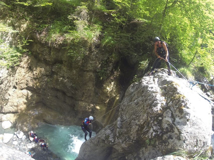 From Zurich: Canyoning in Interlaken - Interlaken town time: what you should do with your free hours