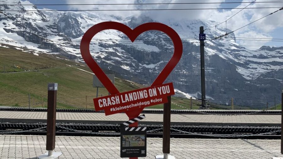 From Zurich: Crash Landing On You Locations in Interlaken - Iseltwald on Lake Brienz: calm water, clear show memories