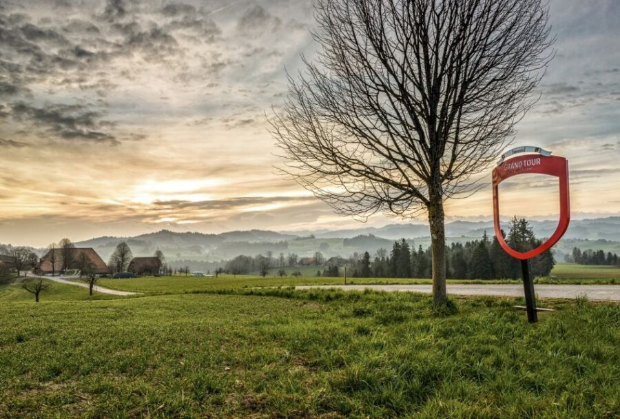 From Zurich/Lucerne: Berne Capital and Countryside Day-Trip - Lunch on your own in Bern: how to make the most of free time