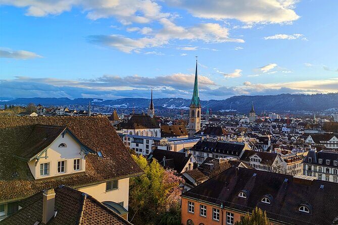Full-Day Private Zurich Sightseeing Tour and Chocolate Tasting - Old Town and ETH-area viewpoints: medieval streets plus Lindenhof energy