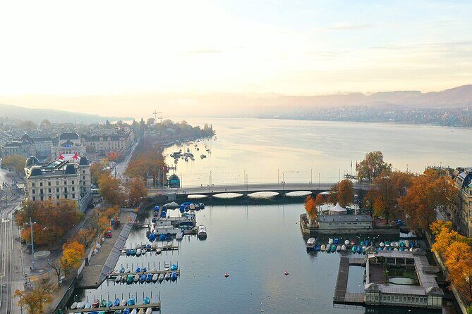 Full-Day Private Zurich Sightseeing Tour and Chocolate Tasting - ZSG-Schifffahrt river-lake cruise: seeing Zurich sideways from the water