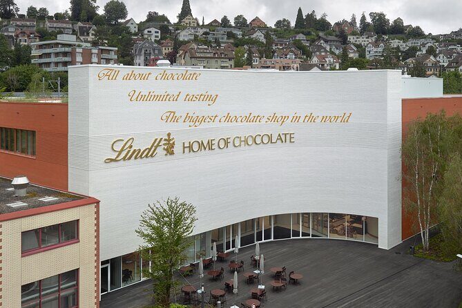 LINDT Home of Chocolate, Cruise On Lake Zurich And Old Town Walking Tour - Lake Zurich Ferry Cruise: Easy Scenery with Photo Time