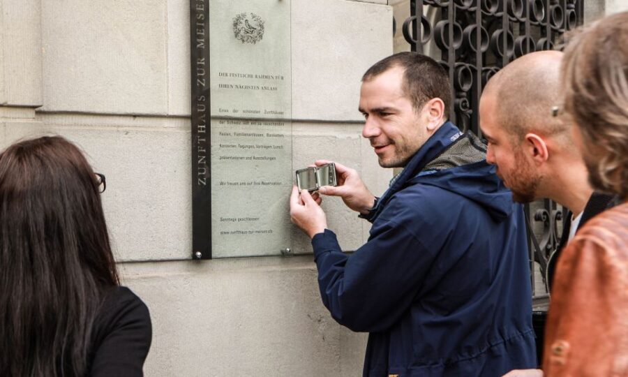 Outdoor Escape Game with Augmented Reality trough Zurich - Choosing your mission: Operation Mindfall vs Magic Portal
