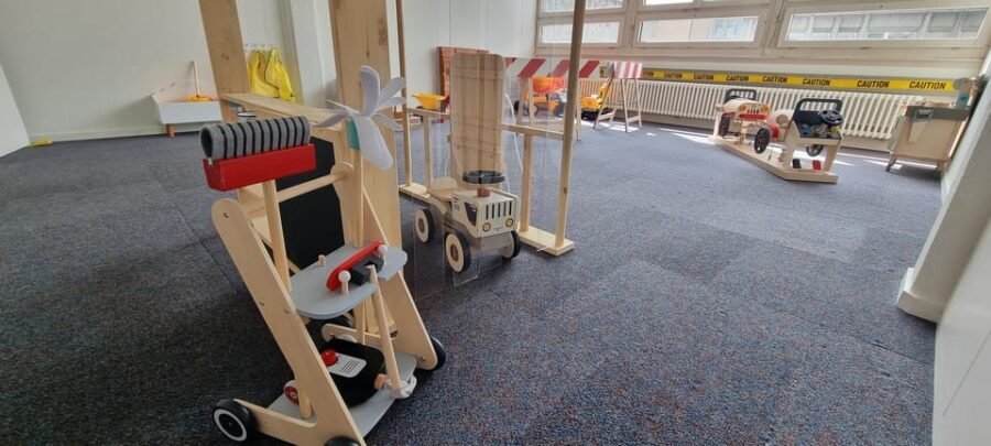 Play Village - Zurich's only Indoor Playground for Roleplay - The cafeteria: quick coffee for adults, snacks you bring yourself