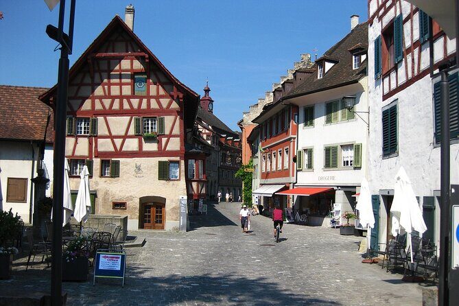 Private tour from Zurich to Rhine Falls and Stein am Rhein - Stein am Rhein: Medieval Streets, Town Square Energy, and Abbey Time