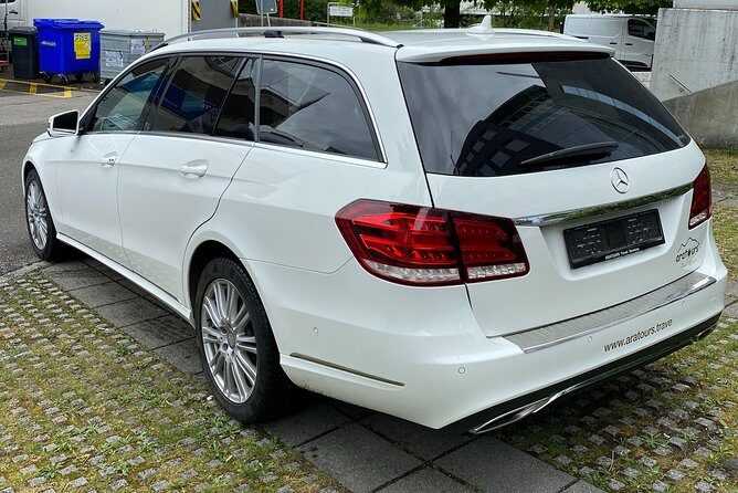 Private transfer from Zurich City to Basel Airport - Pickup in Zurich City: Lobby Timing, Name Boards, and Less Stress