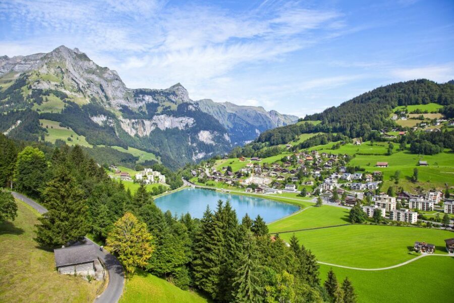 Private Trip from Zurich to Mount Titlis through Lucerne - Engelberg to 3000 m: the Rotair’s rotating cable-car moment