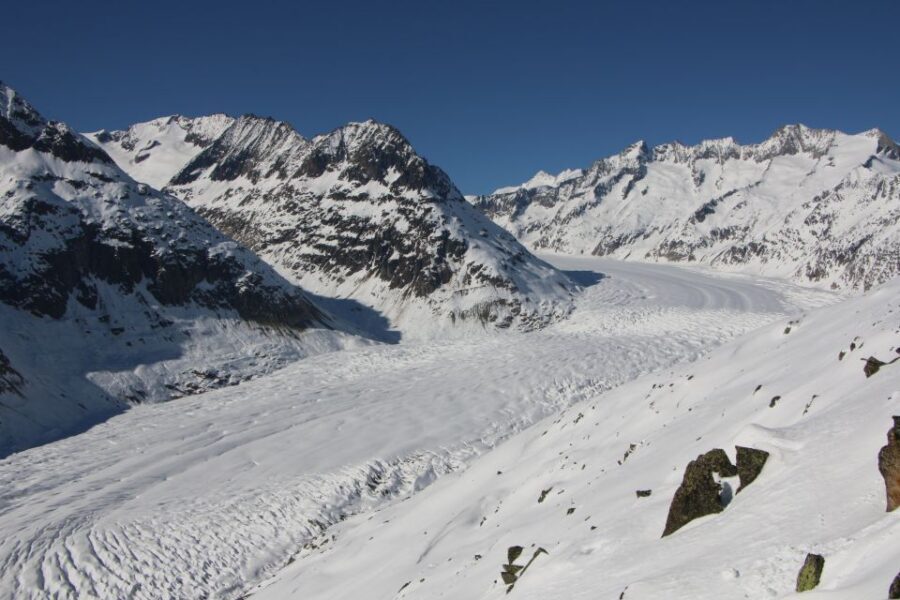 Switzerland: Private Day Tour by car with unlimited km - Weather and Language: Two Small Issues to Plan Around