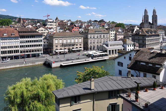 The Best of Zurich Including Panoramic Views in a Small Group Walking Tour - Getting Oriented at UBS Polybahn and Bürkliplatz