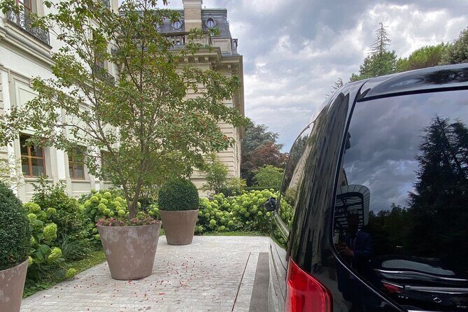 ZRH Zurich Airport to Zurich City Private Transfer–Winter Special - Price and Value: What $158.61 Buys You (Up to 4)