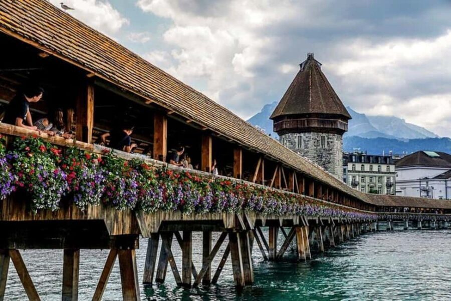 Zurich: 2 Hour VIP City Tour By Private Car - Grossmünster Cathedral: the landmark hit you can’t miss