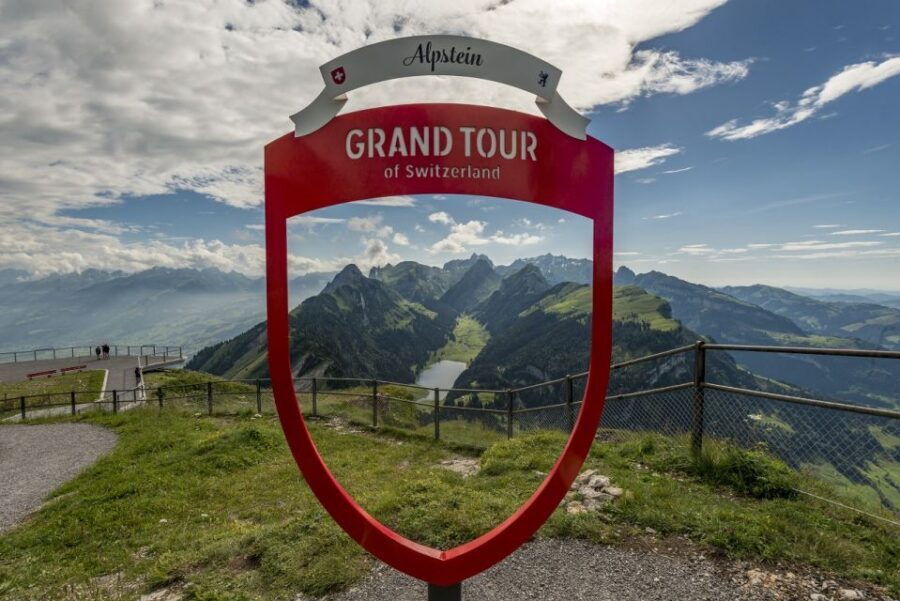 Zurich: Appenzell Day Trip with Farm Visit & Cheese Tasting - Appenzell Town Walking Tour: Wooden Houses, Lively Squares, and Free Time to Shop