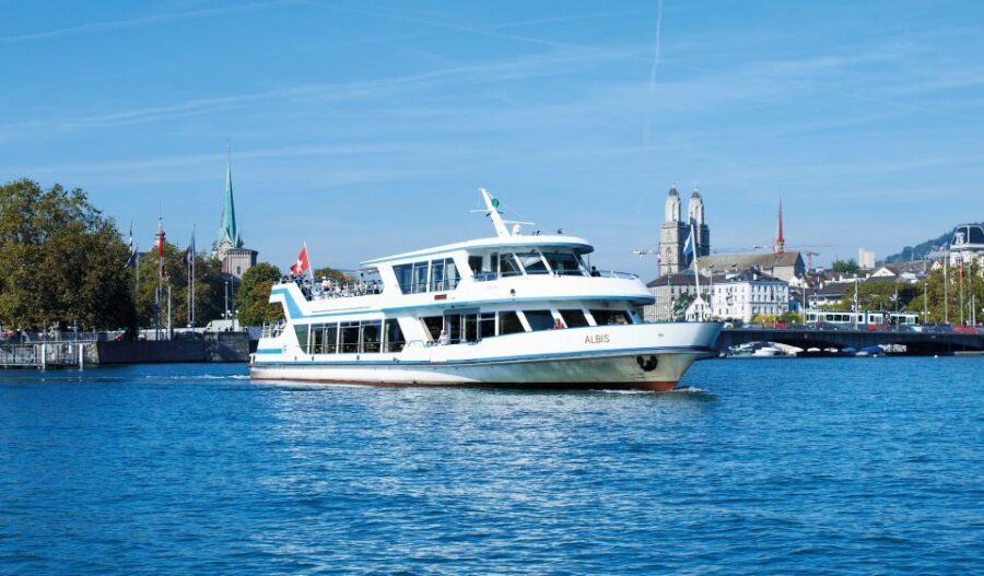 Zurich: City Bus Tour with Audio Guide and Lake Cruise - Timing and the handoff: why your schedule can shift