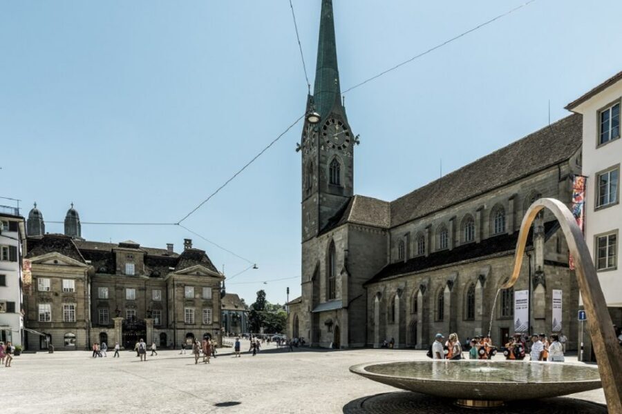 Zurich: City Sightseeing Tour with Lake Cruise - Zürichberg viewpoints and the Enge harbor photo stop