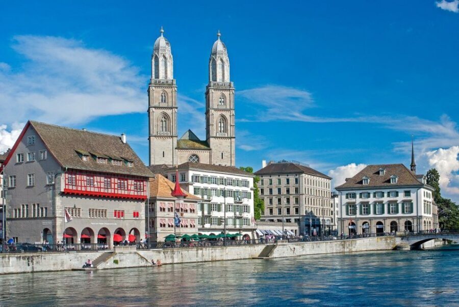Zurich: City Tour, Cruise, and Lindt Home of Chocolate Visit - Lake Zurich Cruise From Enge: Short, Scenic, and Perfect for Photos