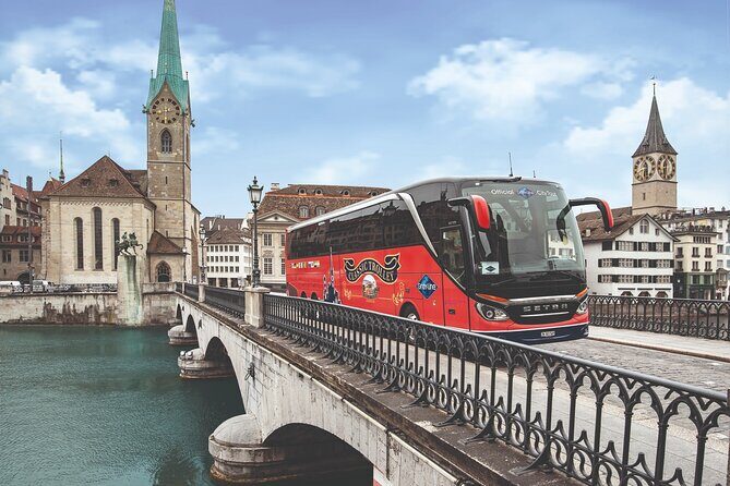 Zurich City Tour with Audio Commentary - Zürichberg Villas and the City-to-Mountains Feel