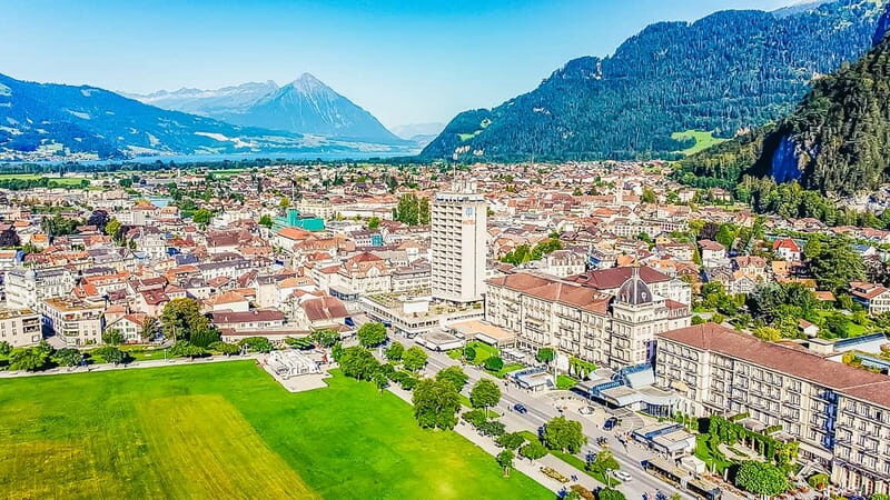 Zurich: Day Trip to Grindelwald, Interlaken & Lauterbrunnen - Zurich to the Jungfrau Region: Why This Day Trip Makes Sense