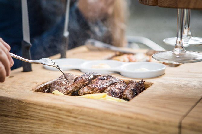 Zürich eTukTuk Tour - Hot Stone BBQ and Wine - The eTukTuk ride: comfort, views, and how to get good photos