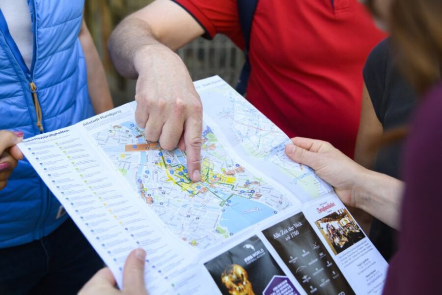 Zurich: Highlights Walking Tour with a Local Guide - Why This Zurich Highlights Walk Works So Well