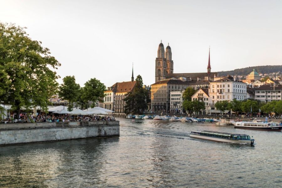 Zurich: Highlights Walking Tour with a Local Guide - Pricing and Value: Why $15 for a 2-Hour Walk Can Make Sense