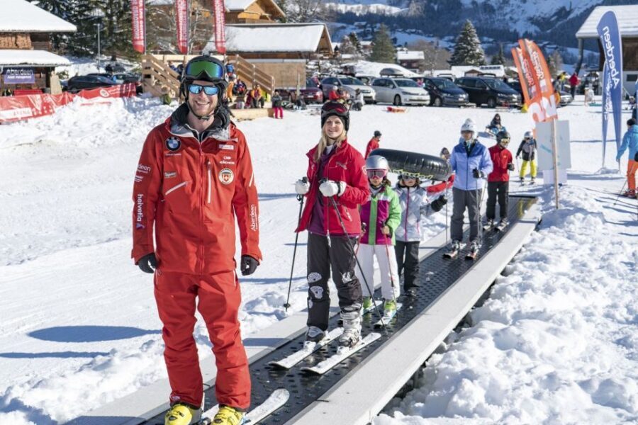 Zurich/Lucerne: Swiss Ski Experience in the Jungfrau Region - Bodmi arena beginner class: short, structured, and not overwhelming