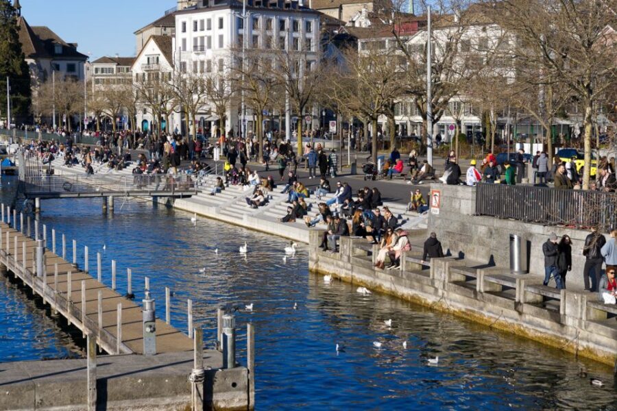 Zurich Old Town Walking Tour: 2-Hours - Lindenhof viewpoint: where Zurich looks whole