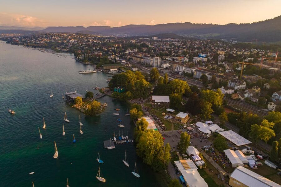 Zurich: Open Top Bus Sightseeing Tour with Optional Cruise - Fraumünster: The Church Stop You’ll Actually Remember