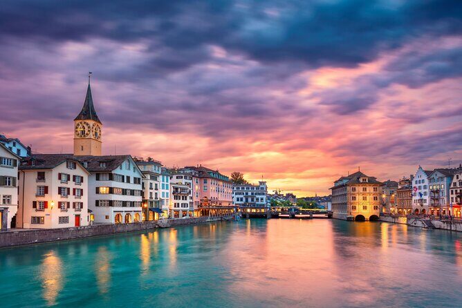 Zurich : Private Custom Walking Tour with A Guide ( Private Tour) - Starting at your hotel and getting your bearings