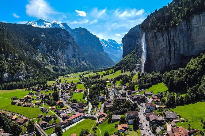 Zurich: Private Daytrip to Swiss Villages(Interlaken-Grindelwald) - A Private Car Day Through Bernese Oberland