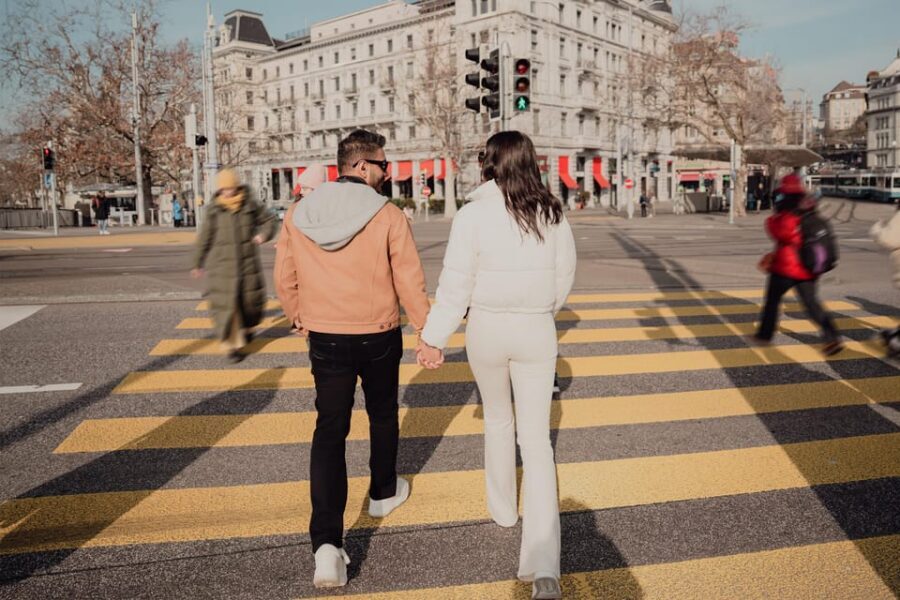 Zurich: Professional Photoshoot at the Best Spots - How the 2 to 2.5 hour pace actually feels