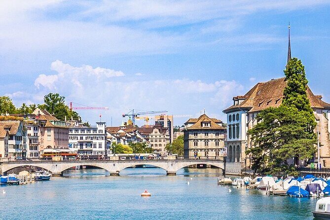 Zurich Small-Group Walking Tour Including a Lake Cruise - Fraumünster Church: Stained Glass in a Short, Focused Stop