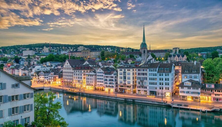 Zurich: Stein am Rhein, Rhine Falls & Lake Boat Cruise - Bahnhofstrasse and Zurich Old Town: Shop Street Meets Medieval Lanes