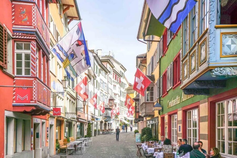 Zurich: Stein am Rhein, Rhine Falls & Lake Boat Cruise - Tram to Bürkliplatz and the Lake Zurich Cruise You’ll Remember