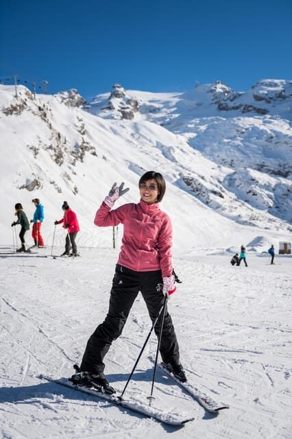 Zurich: Titlis Beginner Ski day snow experience & Lucerne - Snow Tubing and Optional Ice Flyer Time: Big Fun Between Views