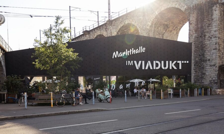 Zurich Trendy Artisan & Culinary Encounters - Where it starts: Markthalle Viadukt and the trams at Löwenbrau