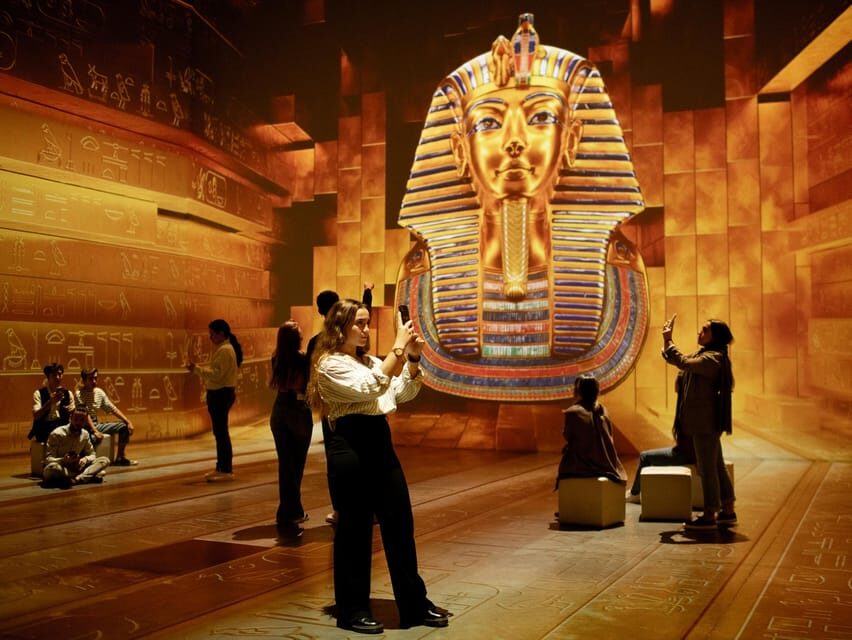 Zurich: Tutankhamun immersive exhibition incl. VR experience - Following the Nile, temples, and treasures along your route